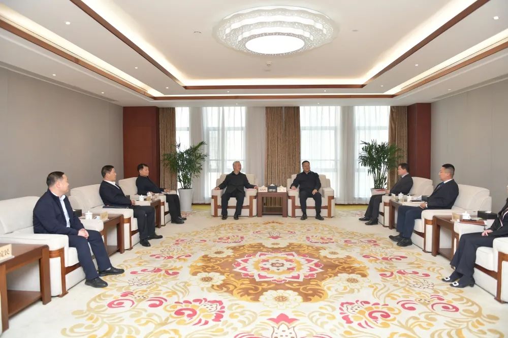 陕钢集团与西安经开区磋商合作