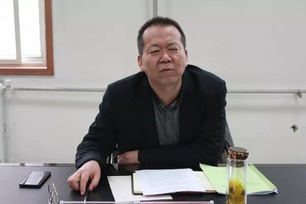 唐鑫指导宝轧公司2018年度领导班子专题民主生活会
