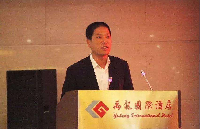 龙钢集团禹龙国际酒店举办“禹龙十年 感谢有您”十周年客户答谢暨产品推介会 龙钢集团禹龙国际酒店举办“禹龙十年 感谢有您”十周年客户答谢暨产品推介会