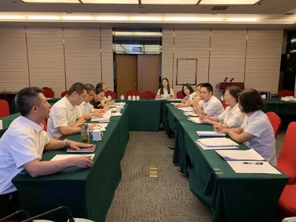龙钢集团工会召开2019年三季度工会主席例会