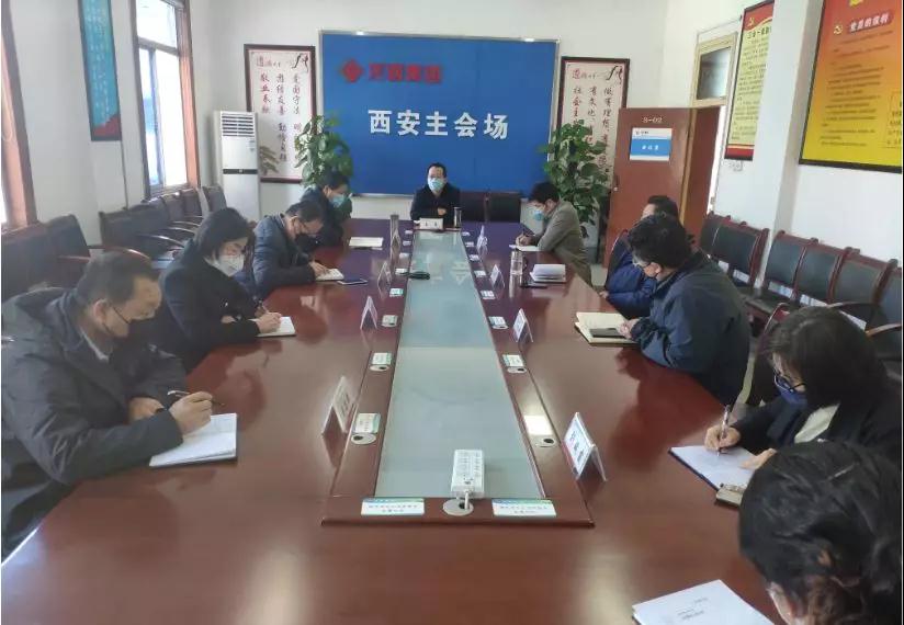龙钢集团党委统筹推进疫情防控和生产经营工作