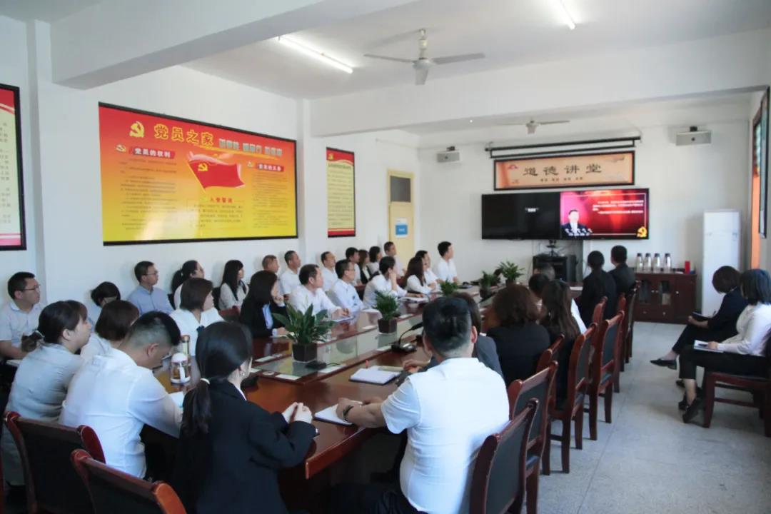 龙钢集团公司举办安全生产专题教育视频培训